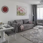 Luxury Oasis Sea View 波尔蒂芒