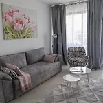 Luxury Oasis Sea View 公寓