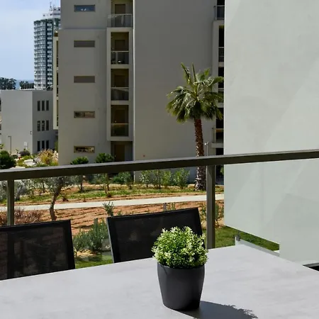 Luxury Oasis Sea View 公寓 波尔蒂芒