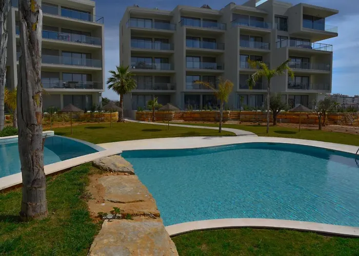 Luxury Oasis Sea View * Portimão