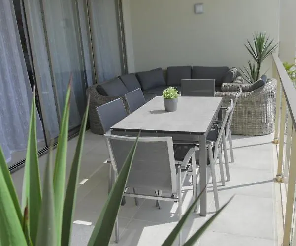 Luxury Oasis Sea View Apartament Portimão