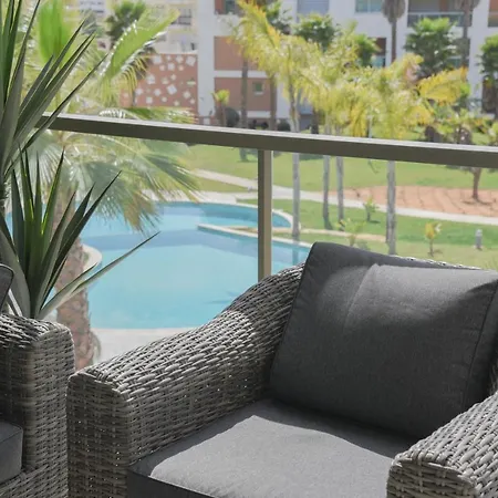 דירה Luxury Oasis Sea View *